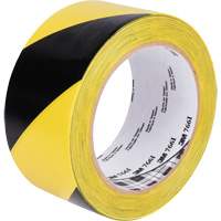Ruban de signalisation de danger 766, 50,8 mm (2") x 33 m (108'), Noir/Jaune PB Rental Co. Ltd.