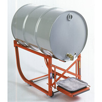 Support de baril avec plateau d'&eacute;gouttage, Capacit&eacute; de 55 gal. US (45 gal. imp.), Charge max. de 600 lb/272 kg PB Rental Co. Ltd.