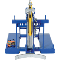 Manipulateur de barils Eagle Beak automatique, Pour 55 gal. US (45 gal. imp.) PB Rental Co. Ltd.