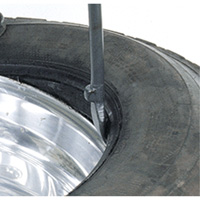 D&eacute;monte-pneu pour pneu sans chambre &agrave; air service lourd T45A, 37" lo, 4,6 lb PB Rental Co. Ltd.