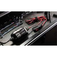 Chargeur de batterie 2 A Genius 2 PB Rental Co. Ltd.