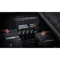 Chargeur de batterie embarqu&eacute; &agrave; 4 sorties de 40 amp&egrave;res GenPro10X4 Genius PB Rental Co. Ltd.