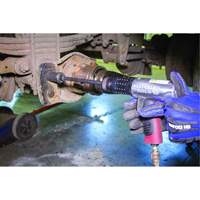 Outil pour douille d'ancrage &agrave; 2 pi&egrave;ces pour camion PB Rental Co. Ltd.