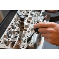 Trousse d'extracteur dembouts de bougies de pr&eacute;chauffage PB Rental Co. Ltd.