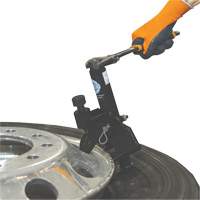 Brise-talon manuel PB Rental Co. Ltd.