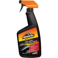Lustrant pour pneus en vaporisateur Extreme PB Rental Co. Ltd.