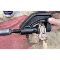 Presse-axe de chape de frein pour camions de classes 6 &agrave; 8 PB Rental Co. Ltd.