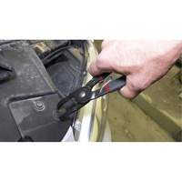 Pince &agrave; 30° pour chevilles de retenue avec poign&eacute;es bi-mati&egrave;re PB Rental Co. Ltd.