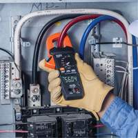 600A Auto-Ranging TRMS Clamp Meter with Worklight, AC/DC Voltage, AC/DC Current PB Rental Co. Ltd.