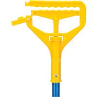 Poign&eacute;e avec agrafe, Fibre de verre/Plastique, Pointe Barri&egrave;re ouverte, 60" lo PB Rental Co. Ltd.