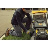 60V MAX* Brushless Cordless RWD Mower Kit, Self-Propelled Walk-Behind, Battery Powered, 21" Cutting Width PB Rental Co. Ltd.