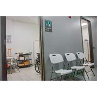 Folding Chairs, Polyethylene, White, 350 lbs. Weight Capacity PB Rental Co. Ltd.