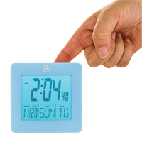 Horloge de bureau, Num&eacute;rique, &agrave; piles, 3,6" la x 1,5" p x 3,6" h, Bleu PB Rental Co. Ltd.