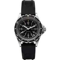 Montre Steel Navigator avec date sur ensemble bracelet en caoutchouc noir de trois morceaux, Num&eacute;rique, &agrave; piles, 36 mm, Noir PB Rental Co. Ltd.