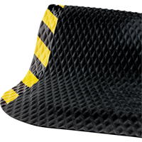 Tapis Hog Heaven no 423, Losange, 3-3/4' x 5-3/4' x 5/8", Noir/Jaune, Nitrile PB Rental Co. Ltd.