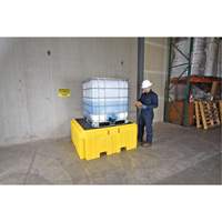 GRV Spill Pallet Plus avec drain, Capacit&eacute; de d&eacute;versement 365 gal. US, 62" x 62" x 28" PB Rental Co. Ltd.