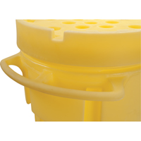 Trousse de lutte contre les d&eacute;versements de premi&egrave;re qualit&eacute;, Universel, Overpack/Baril de r&eacute;cup&eacute;ration, Absorbance de 95 gal. US PB Rental Co. Ltd.