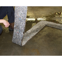 Bandes Husky Spilltration, Huile seulement, 64" x 8", 4 gal. d'absorption PB Rental Co. Ltd.