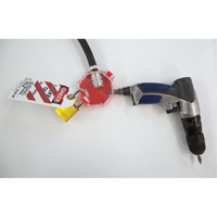 Dispositif de verrouillage polyvalent pour &eacute;quipement pneumatique Stopout PB Rental Co. Ltd.