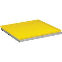&eacute;tag&egrave;re SpillSlope avec plateau pour armoire de s&eacute;curit&eacute; PB Rental Co. Ltd.