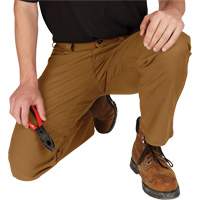 Pantalon de travail flexible et robuste, Poly-coton/Spandex, Khaki, Taille 32, Entrejambe 32 PB Rental Co. Ltd.