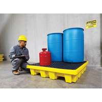Ultra-Spill Pallet emboitable, 4 barils, Capacit&eacute; de d&eacute;versement 66 gal. US, 51" x 51" x 10" PB Rental Co. Ltd.