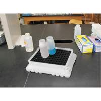 P4 Ultra-Spill Tray&reg;, 17" L x 21" W x 4" H, 2.9 US gal. Spill Capacity PB Rental Co. Ltd.