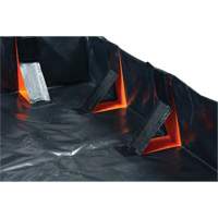 Berme d&eacute;ployable &agrave; mur IBX, Capacit&eacute; 1077 gal. US, 12' la x 12' lo x 12" h, Support &agrave; encliqueter PB Rental Co. Ltd.