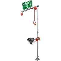 Douche combin&eacute;e avec cuvette ouverte en acier inoxydable et entr&eacute;e sup&eacute;rieure, Socle PB Rental Co. Ltd.