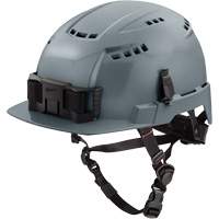 Casque de s&eacute;curit&eacute; &agrave; rebord avant BOLT, Suspension Rochet, Ventil&eacute; PB Rental Co. Ltd.
