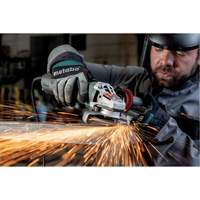 Meuleuse d'angle rapide, 5", 120 V, 11000 Tr/min PB Rental Co. Ltd.