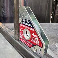 &eacute;querres de soudage magn&eacute;tiques, 3-3/4" lo x 3/4" la x 4-3/8" h, 75 lb PB Rental Co. Ltd.