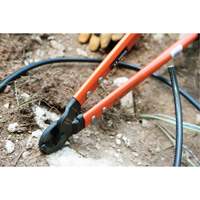 Cisaille pour c&acirc;bles et conducteurs en alu-acier, 28" PB Rental Co. Ltd.