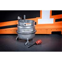 R&eacute;servoir de purge de frein de pompe &agrave; air PB Rental Co. Ltd.