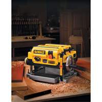 2-Speed Thickness Planer, 19-3/4" W x 22-1/2" L x 13-1/2" H, 20000 RPM No Load Speed PB Rental Co. Ltd.
