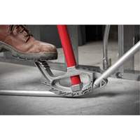 Machine &agrave; plier les conduits en aluminium PB Rental Co. Ltd.