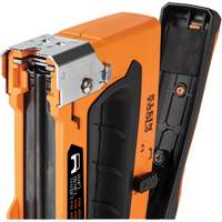 Agrafeuse pour c&acirc;blage libre, Agrafes 5/16"/1/4"/11/32" PB Rental Co. Ltd.