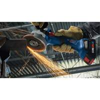Rectifieuse angulaire sans balais avec interrupteur coulissant, Roue de 4-1/2", 18 V PB Rental Co. Ltd.