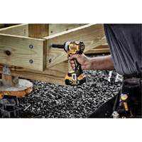 Cordless Impact Wrench with Hog Ring Anvil, 20 V, 1/2" Socket PB Rental Co. Ltd.
