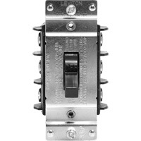 Three Phase Three Pole Disconnect Switch PB Rental Co. Ltd.