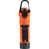 Lampe de poche tactique compacte &agrave; DEL Polytac 90 X PB Rental Co. Ltd.