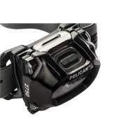 Lampe frontale 2750, DEL, 259 lumens, 2,3 hres de fonctionnement, piles AAA PB Rental Co. Ltd.