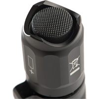 Lampe de poche tactique de s&eacute;rie 7000, DEL, 774 lumens, Piles CR123 PB Rental Co. Ltd.